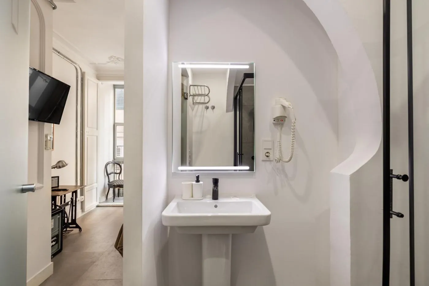 호텔 Antiguo Brondo Selfcheck-In Smart Rooms 팔마데마요르카